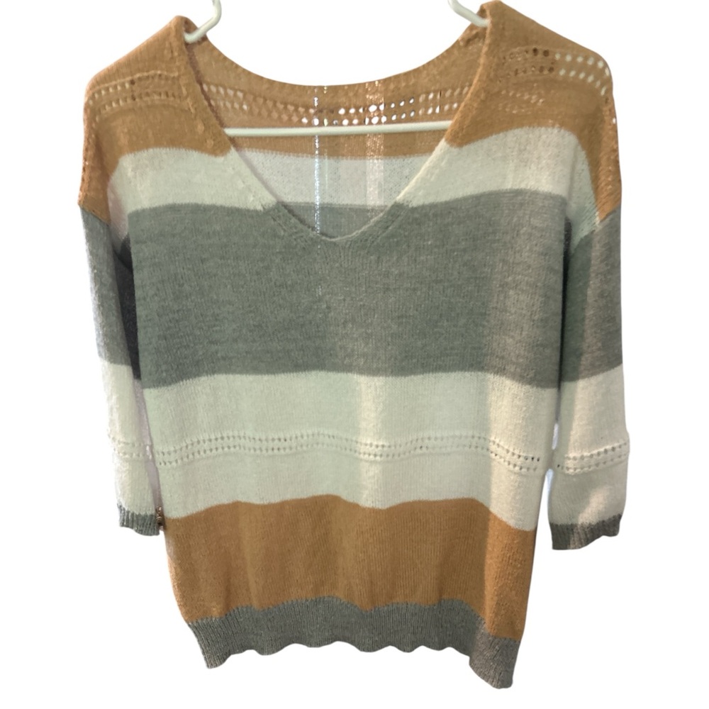Lightweight Striped V-Neck SweaterPTP 21 L 21.5
